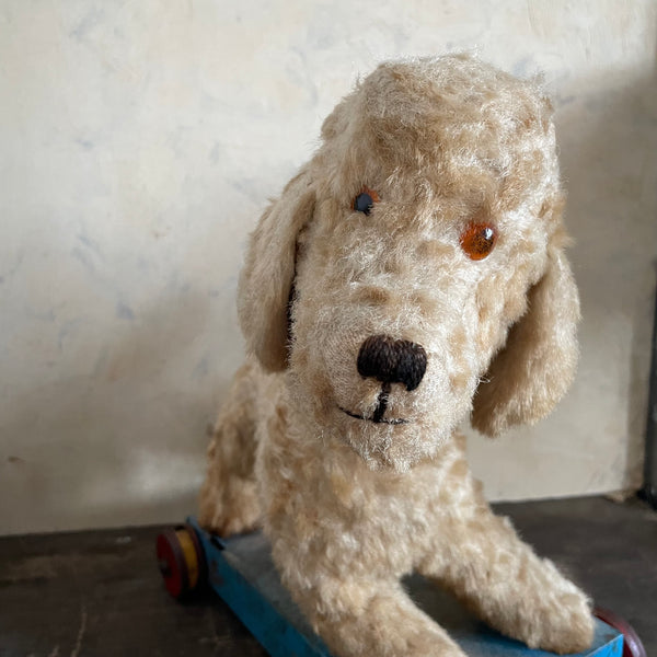 Antique Pull Along Dog