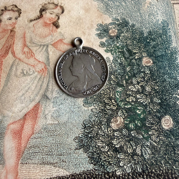 Victorian Clem Love Token Charm