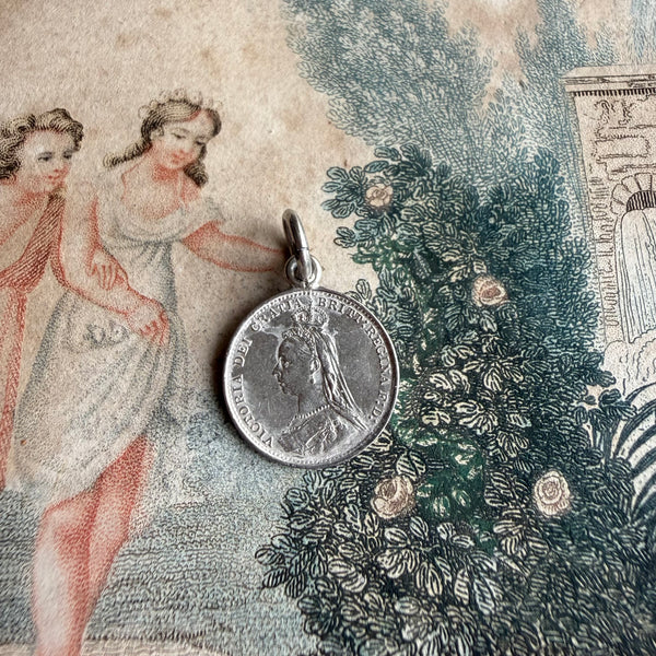 Victorian RP Love Token Charm