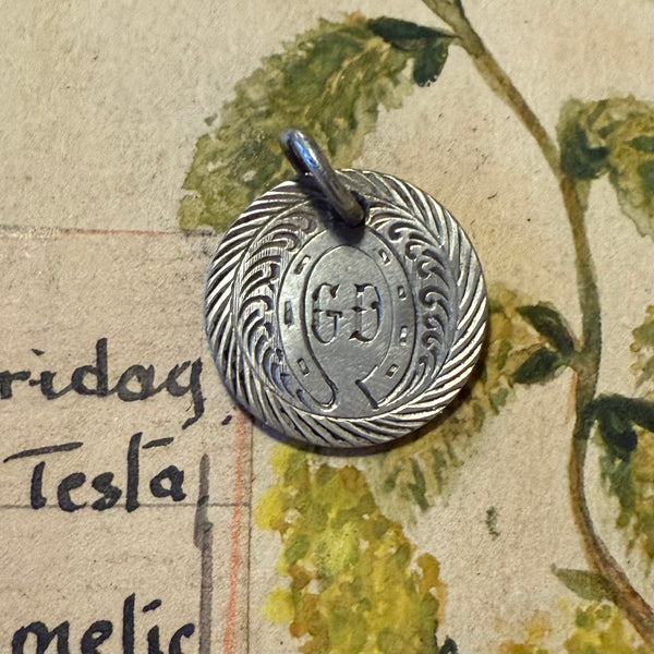 Victorian GD Horseshoe Love Token Charm