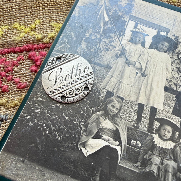 Victorian Lottie Love Token Charm