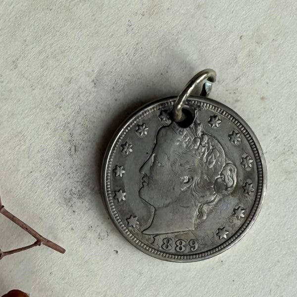 Victorian Arthur Love Token Charm