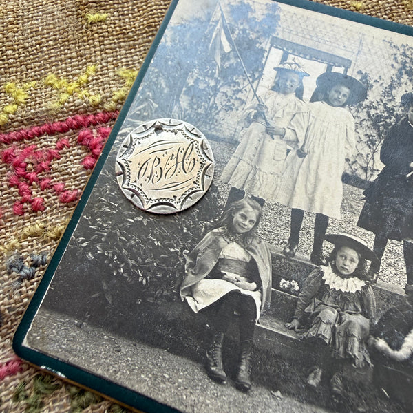 Victorian BH Love Token Charm