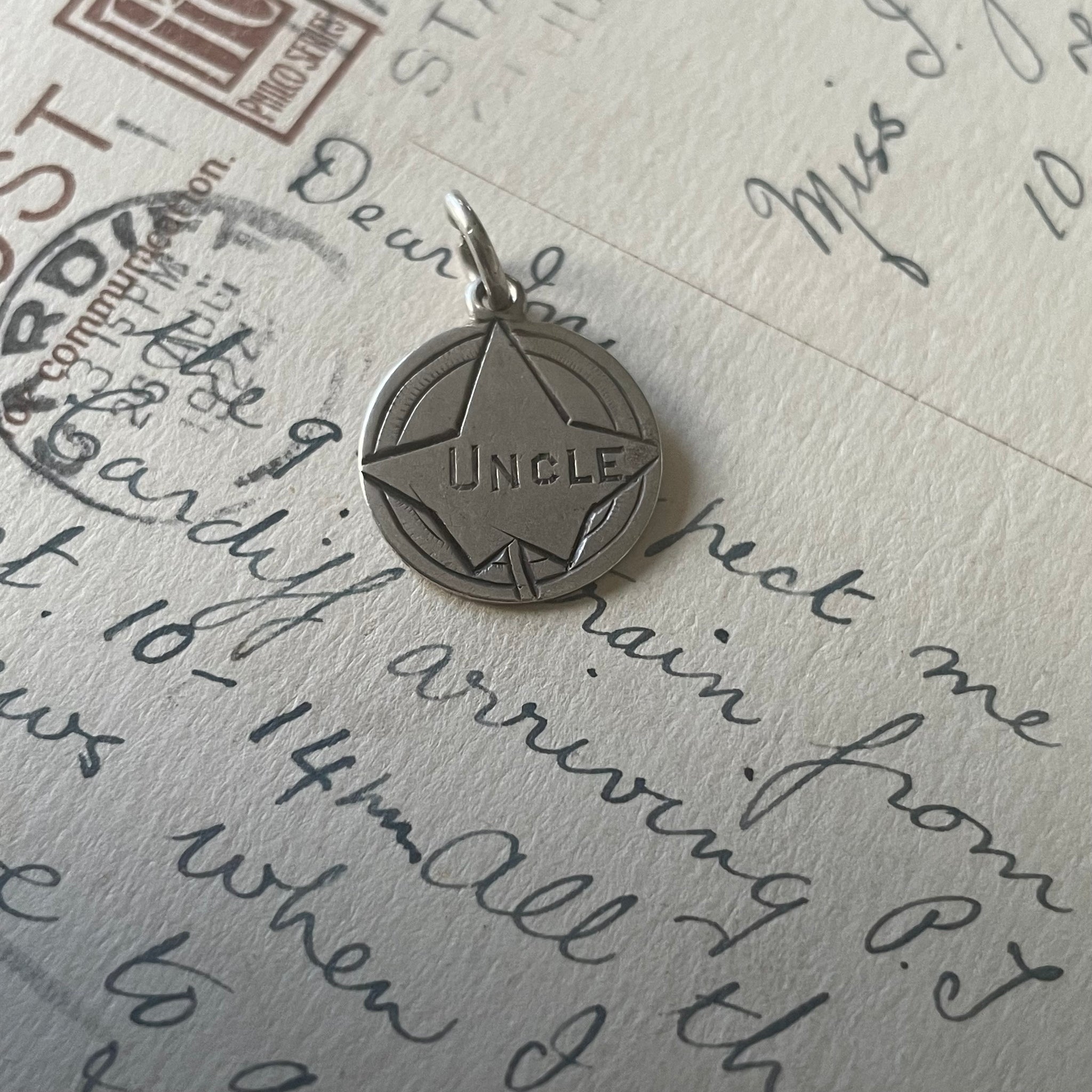 Victorian Uncle Leaf Love Token Charm