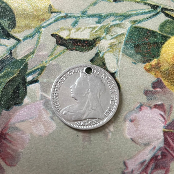 Victorian Helen Love Token Charm