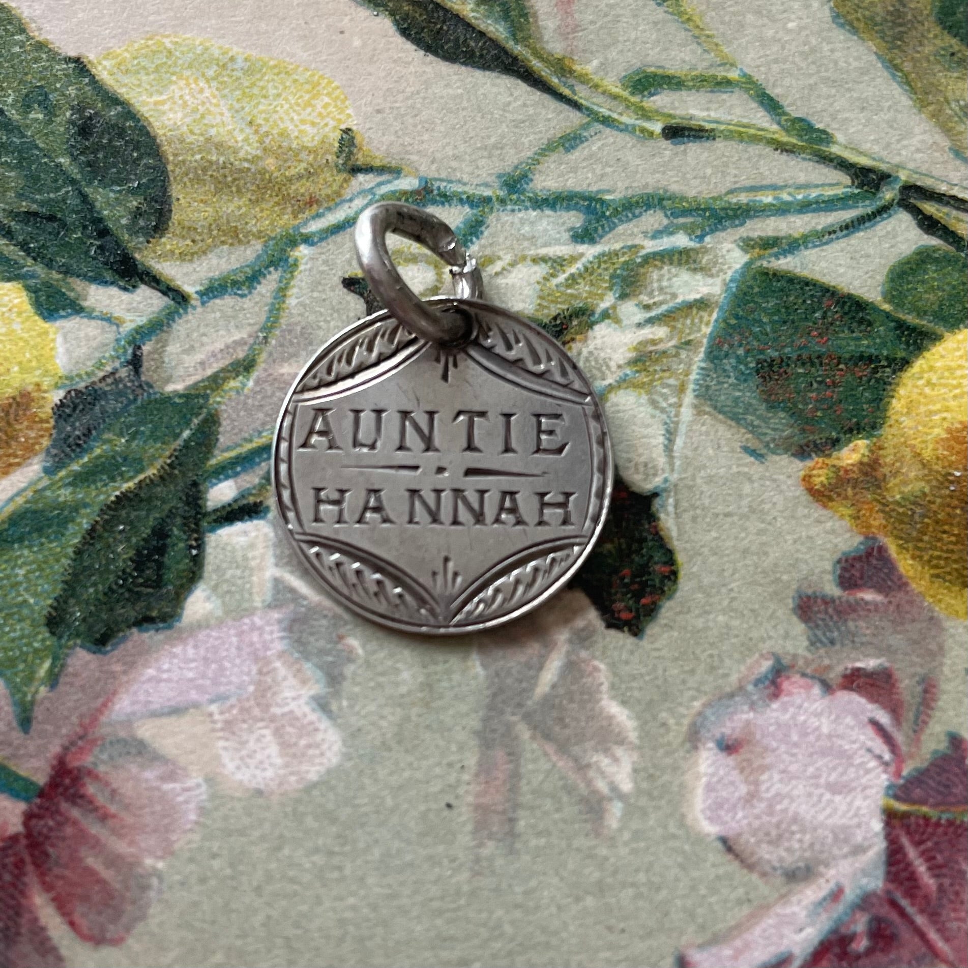 Victorian Auntie Hannah Love Token Charm