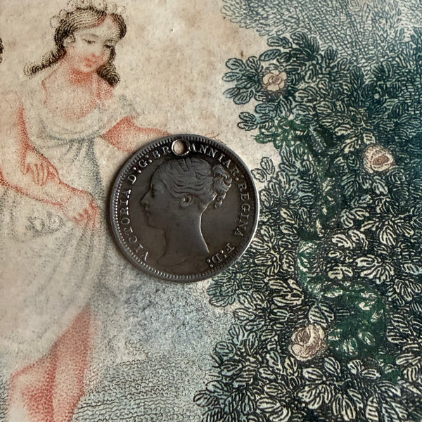 Victorian GD Love Token Charm
