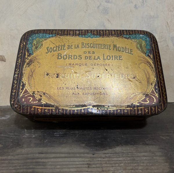 Worn Vintage French Advertising Tin