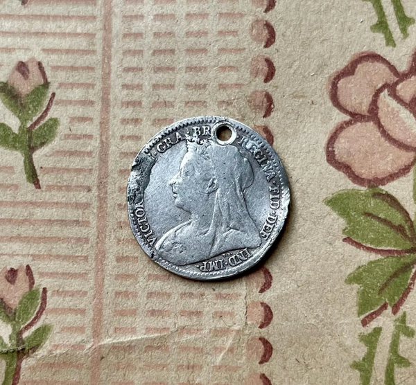 Victorian Mother Love Token Charm