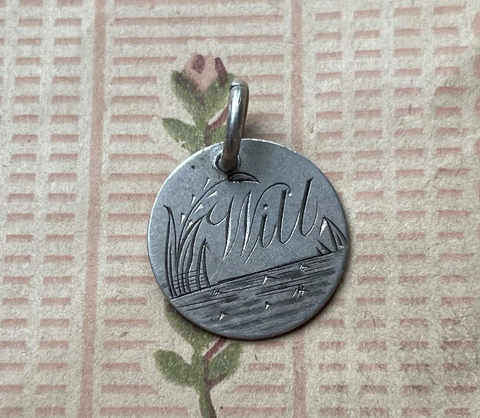 Victorian Will Love Token Charm