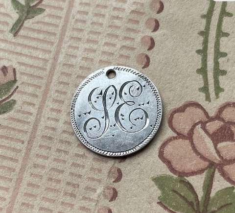 Victorian SE Love Token Charm