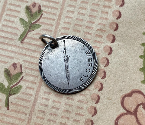 Victorian Flossie Love Token Charm