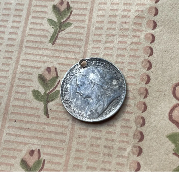 Victorian Bessie Love Token Charm