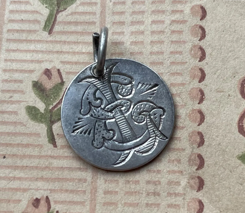 Victorian EL Love Token Charm
