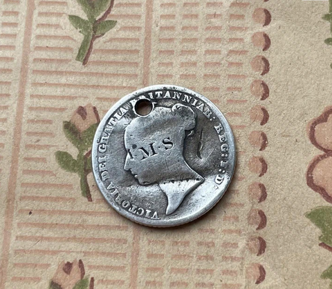Victorian MS/AGR Love Token Charm