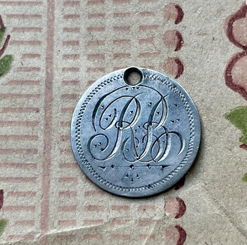Victorian WGD Love Token Charm