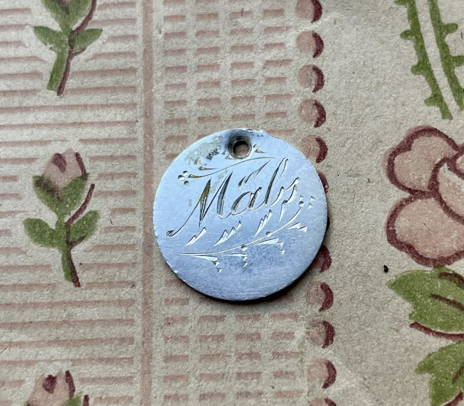 Victorian Mabs Love Token Charm