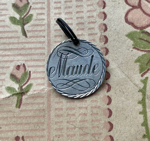 Victorian Maude Love Token Charm