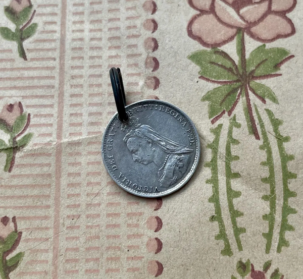Victorian Maude Love Token Charm
