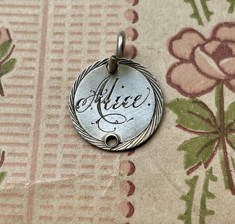 Victorian Alice Love Token Charm