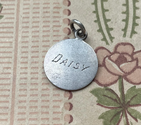Victorian Daisy Love Token Charm