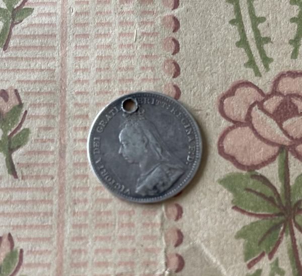 Victorian  JE Love Token Charm