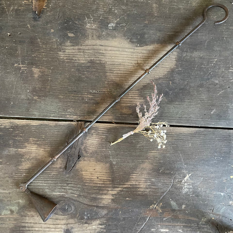Antique Candle Snuff