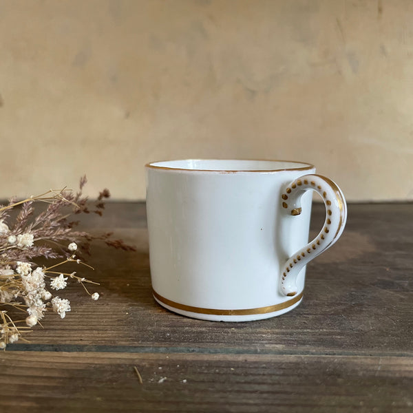 Antique Beautiful Initial S Cup