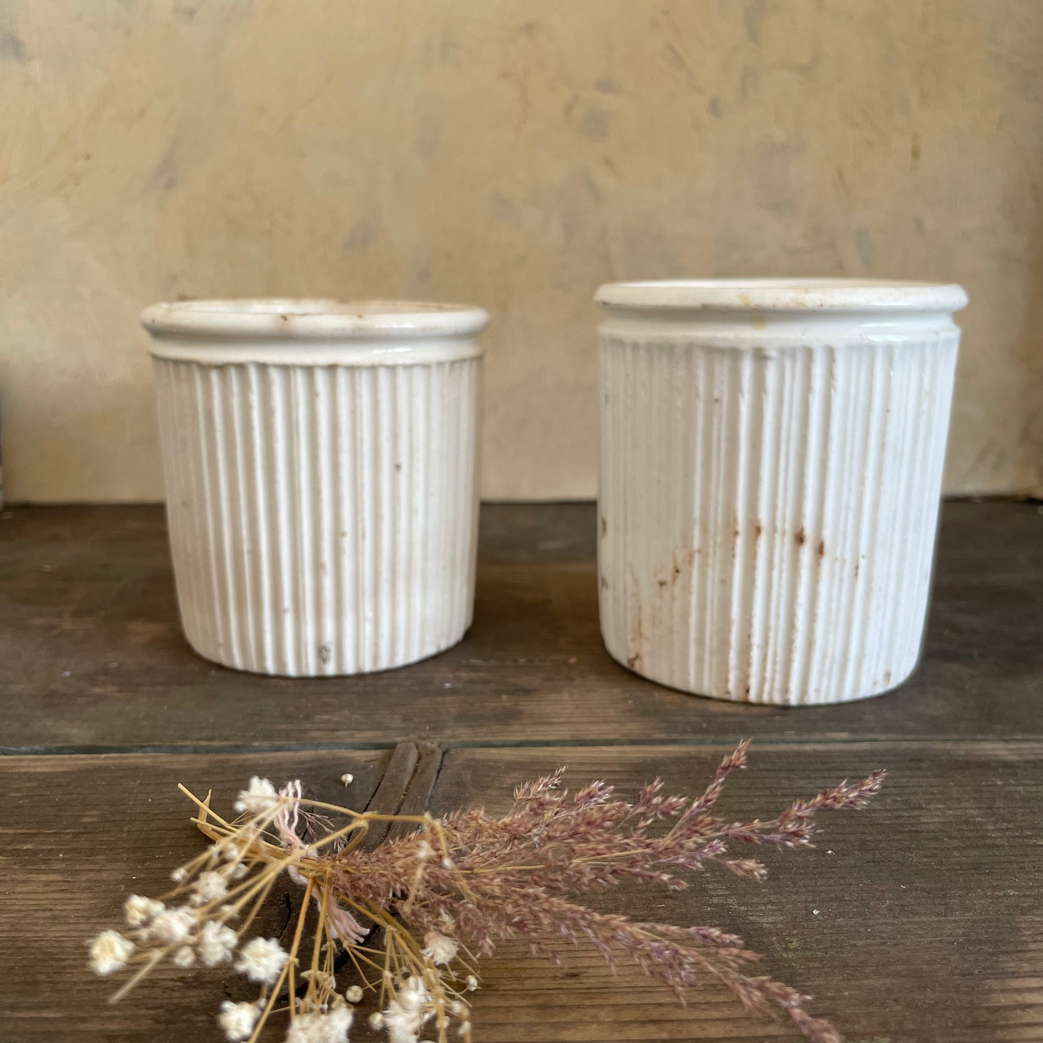 Victorian Ribbed Plain Pots