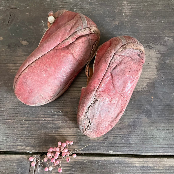 Antique Childs Shoes