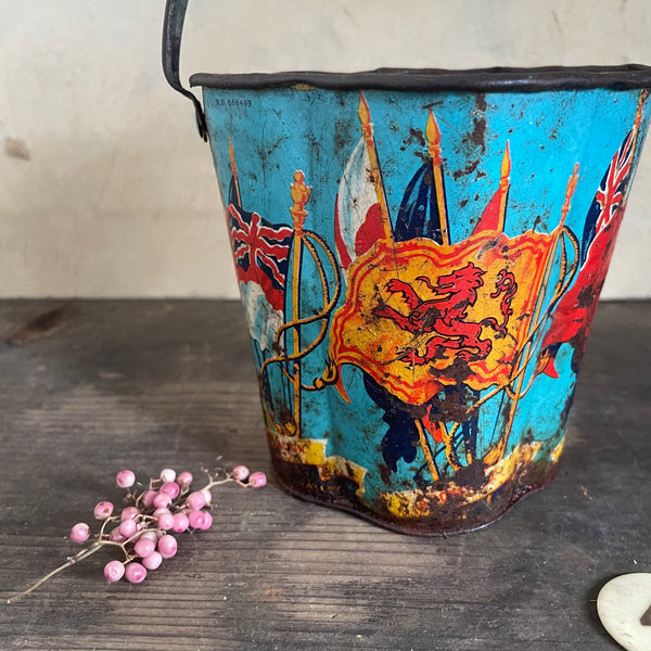 Vintage Bucket & Spade