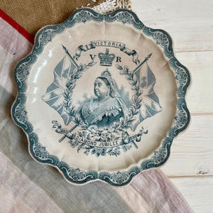 Queen Victoria Diamond Jubilee Scalloped Plate
