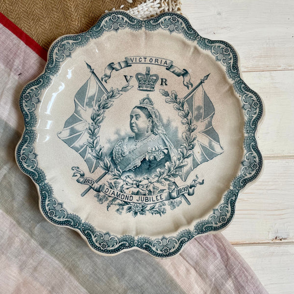 Queen Victoria Diamond Jubilee Scalloped Plate