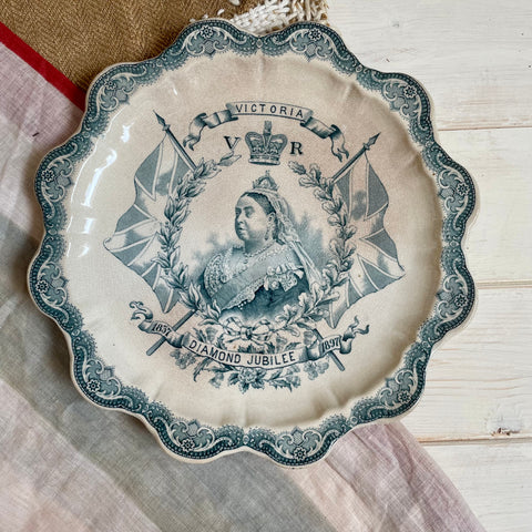 Queen Victoria Diamond Jubilee Scalloped Plate