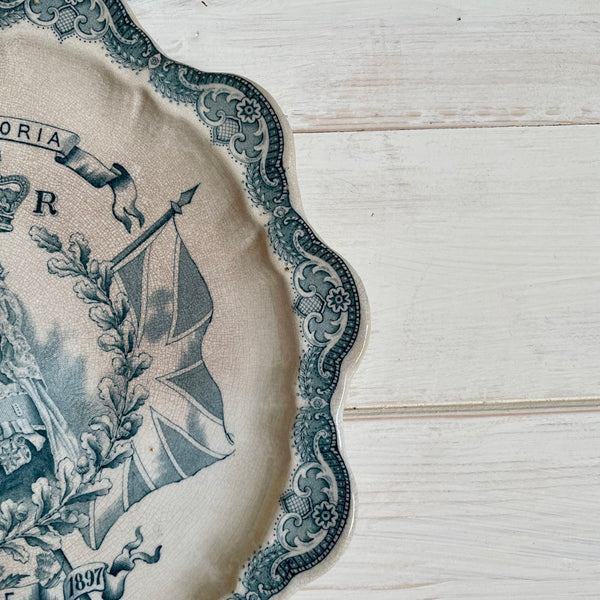 Queen Victoria Diamond Jubilee Scalloped Plate