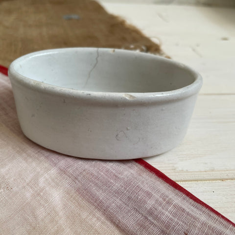 Layton Brothers Windsor Pot