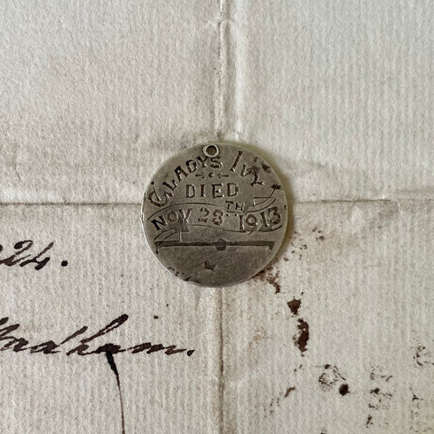 Gladys Ivy Died  Nov 28th 1913 Love Token