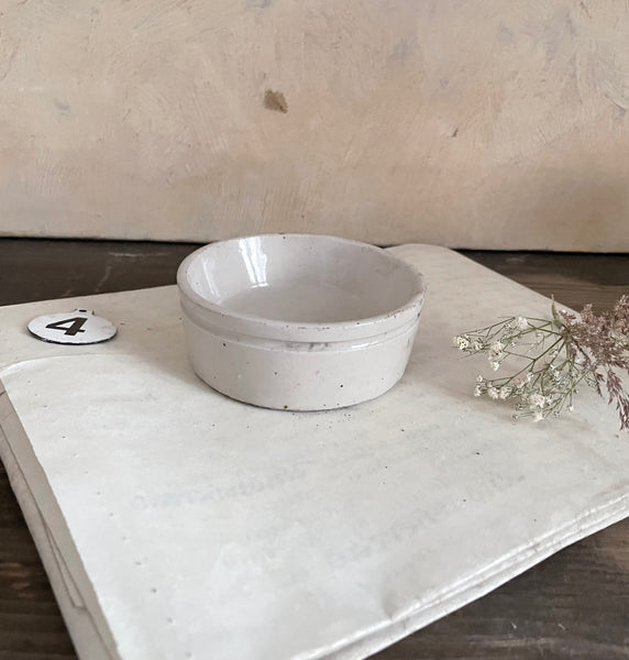Plain Victorian Dish