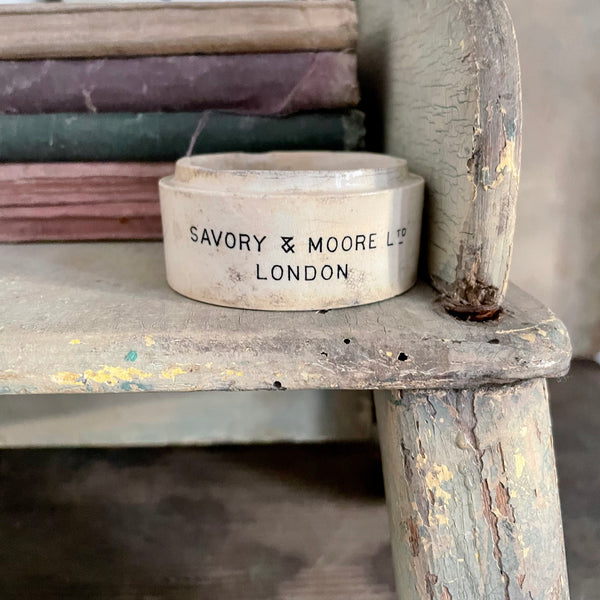 Antique Savory & Moore London Chemist Pot