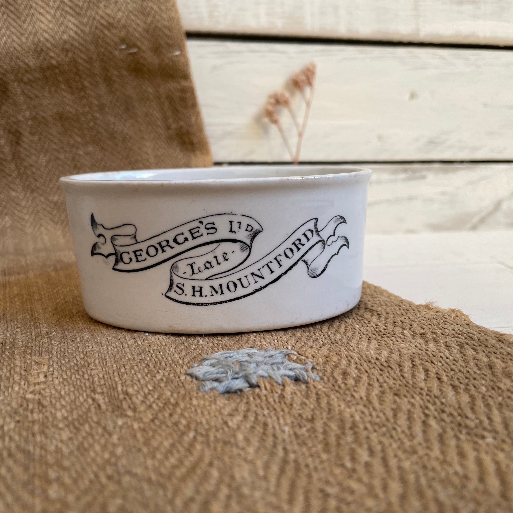 Rare Oval George's LTD Cafe Pot