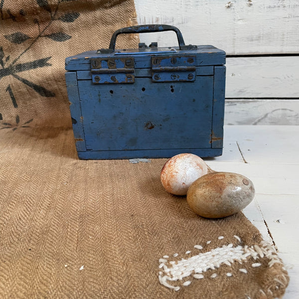 Vintage Livestock Travel Box