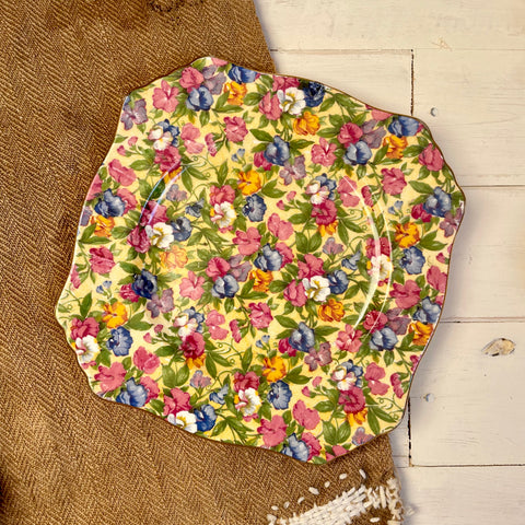 Beautiful Vintage Floral Chintz Plate