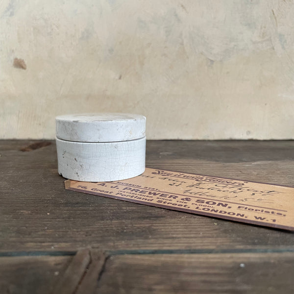 Antique James Robertson & co Chemist Pot