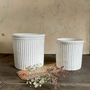 Victorian Large Ribbed Plain Pots