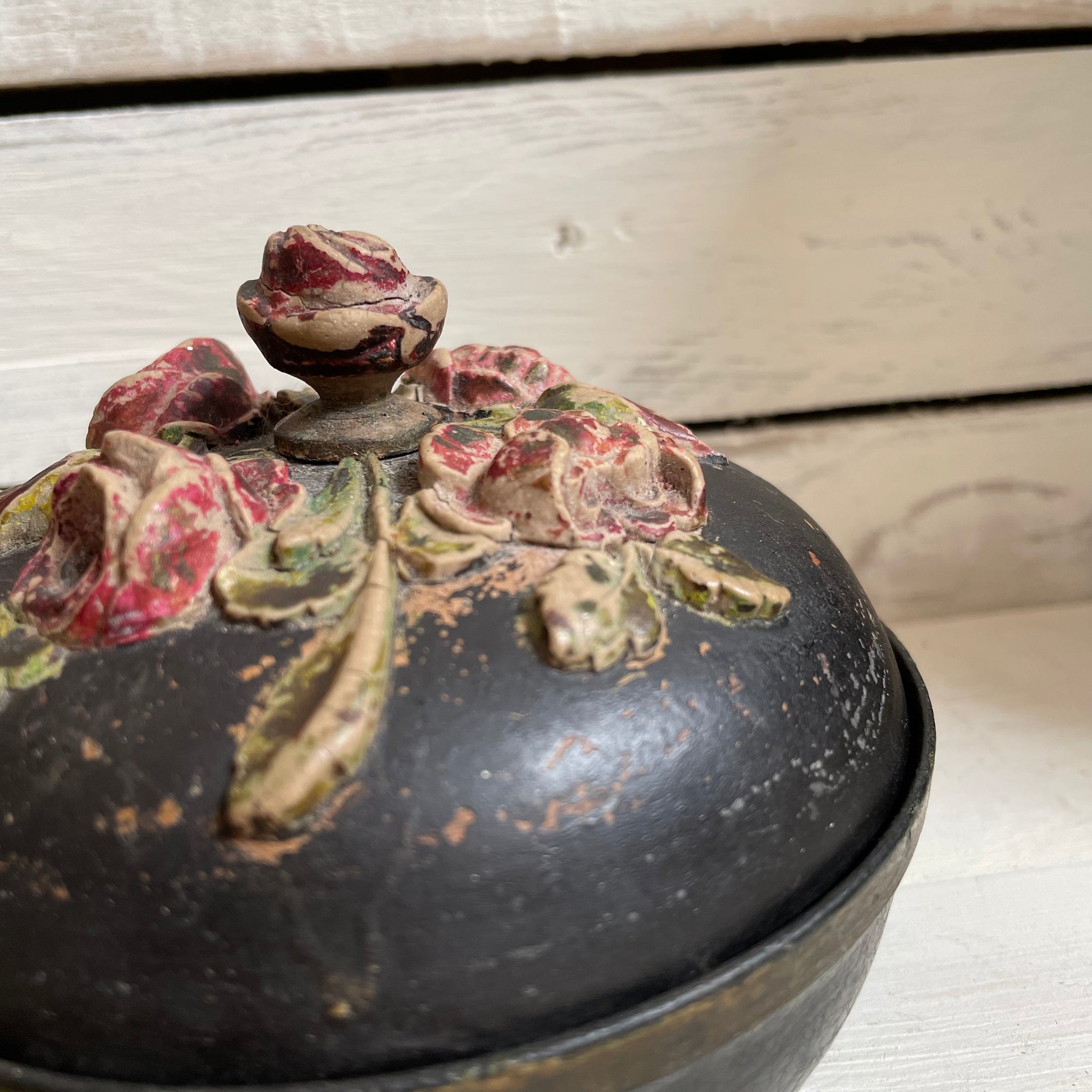 Victorian Papier-mâché Trinket Box