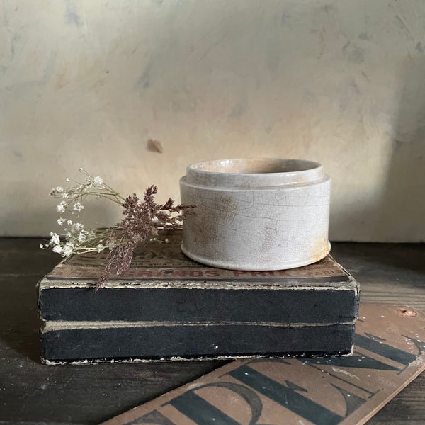 Antique John Bell & Croyden Ld Chemist Pot