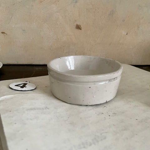 Plain Victorian Dish