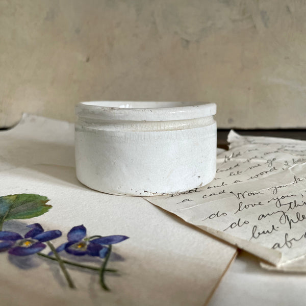 Antique Yallops Bloater Crême Pot