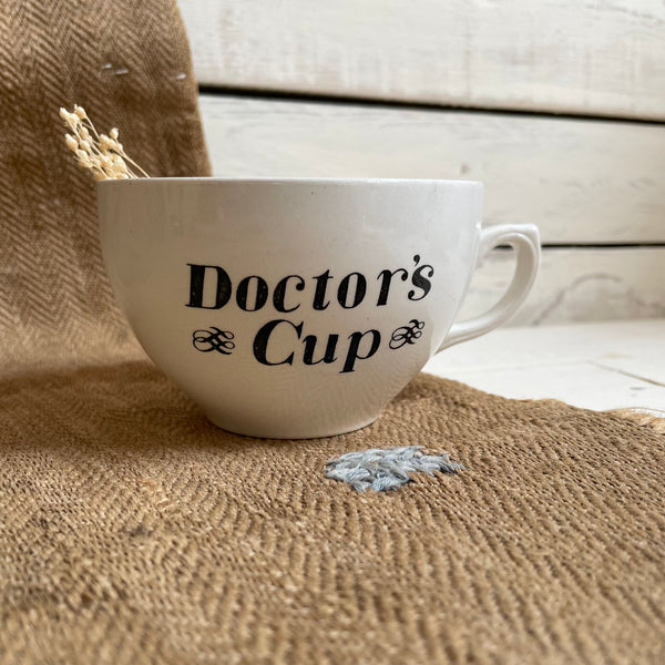 Beautiful Vintage Doctor’s Cup