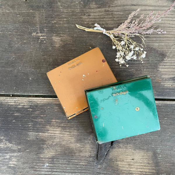 Vintage Tin Paint Palette